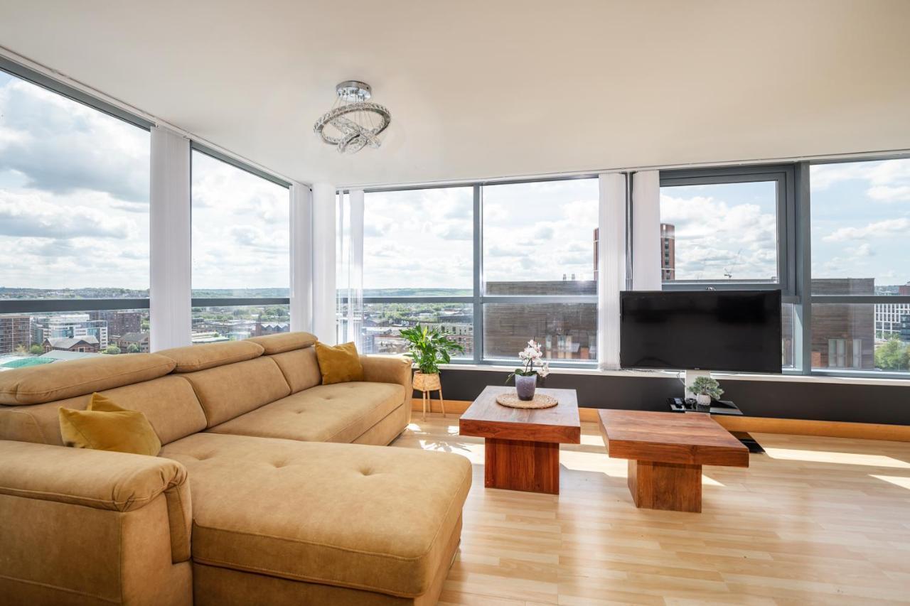 Leeds Most Stunning Penthouse! - Sleeps 8 Apartman Kültér fotó