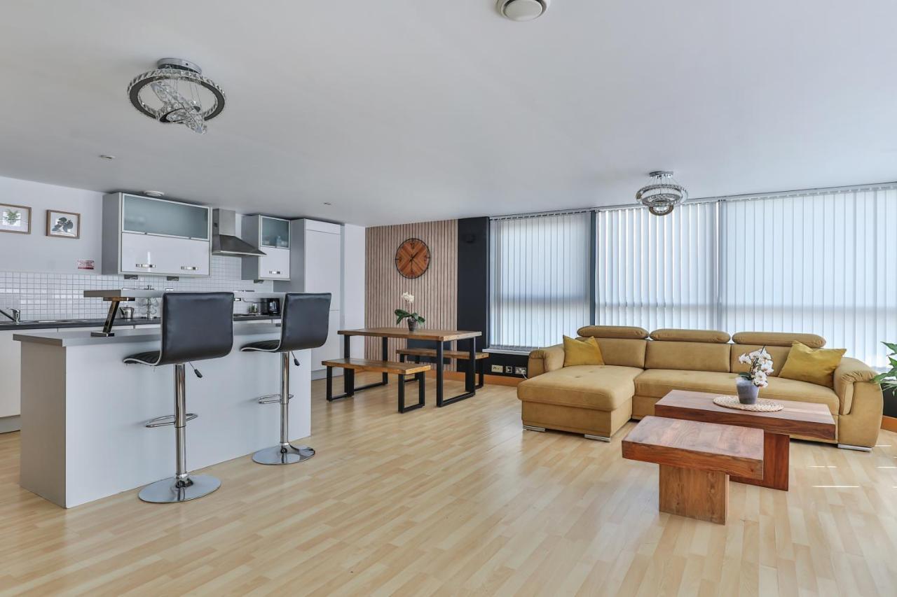 Leeds Most Stunning Penthouse! - Sleeps 8 Apartman Kültér fotó