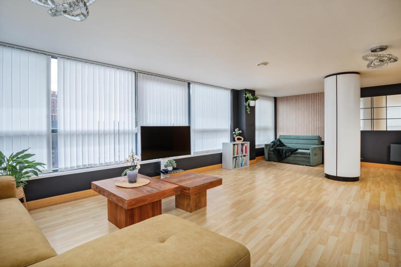 Leeds Most Stunning Penthouse! - Sleeps 8 Apartman Kültér fotó