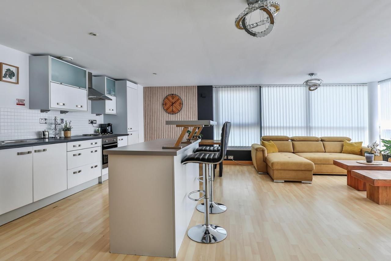 Leeds Most Stunning Penthouse! - Sleeps 8 Apartman Kültér fotó